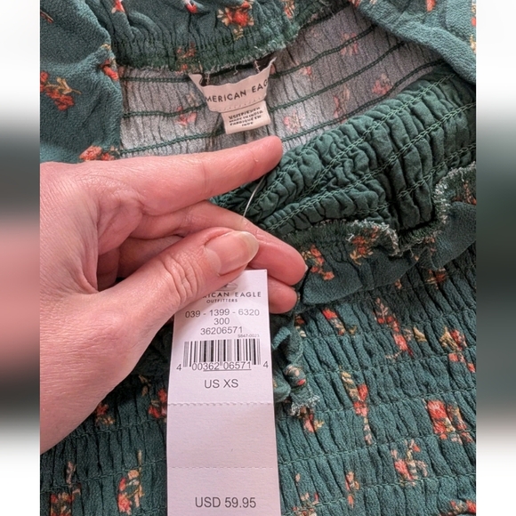 Floral Green Long Sleeve Dress - Picture 6 of 11